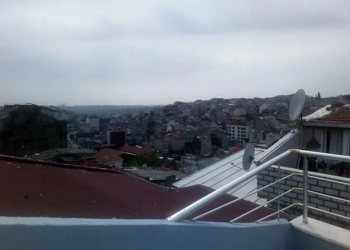 מלון דירות Alaa Aldeen 2*